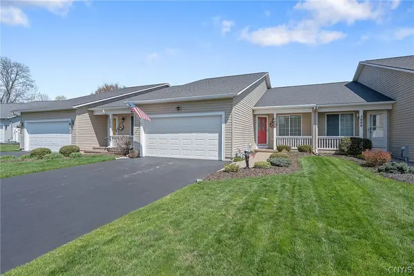 3668 Redhead Terrace, Liverpool, NY 13090