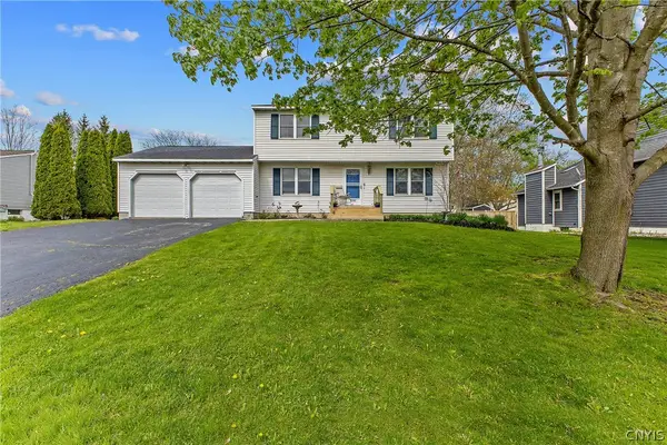 8343 Azimuth Drive, Baldwinsville, NY 13027