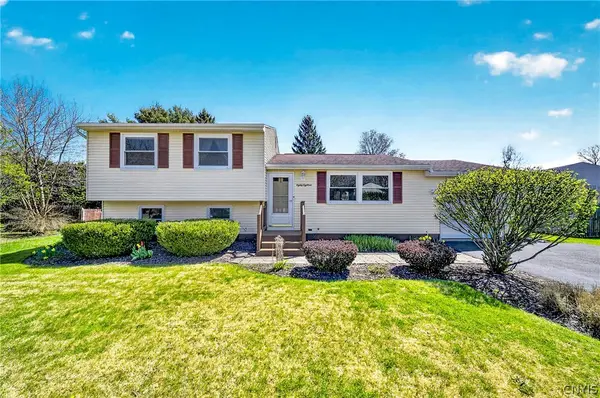 8018 Pickett Lane, Cicero, NY 13039