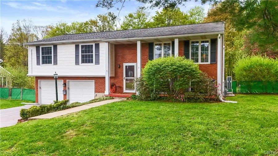 2 Laurelwood Road, New Hartford, NY 13413 - #2