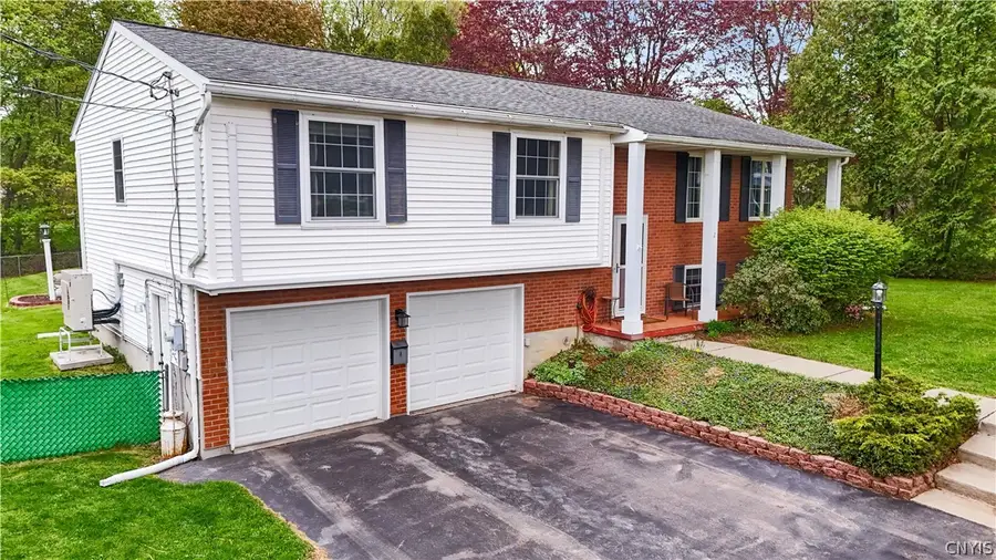 2 Laurelwood Road, New Hartford, NY 13413 - #3