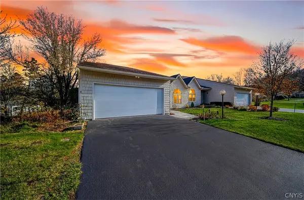 6233 The Hamlet, Jamesville, NY 13078