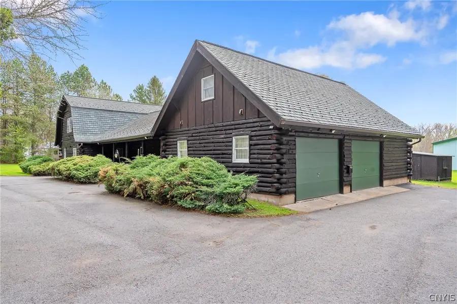 3700 Hayes Road, Baldwinsville, NY 13027 - #2
