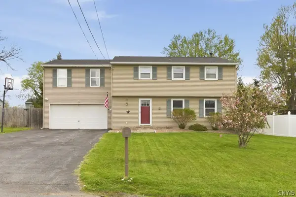 434 Birchwood Boulevard, Baldwinsville, NY 13027