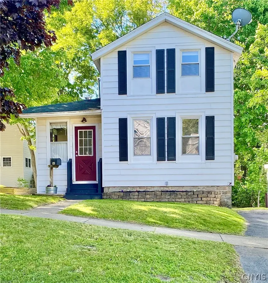 142 E Oneida Street, Oswego, NY 13126 - #2