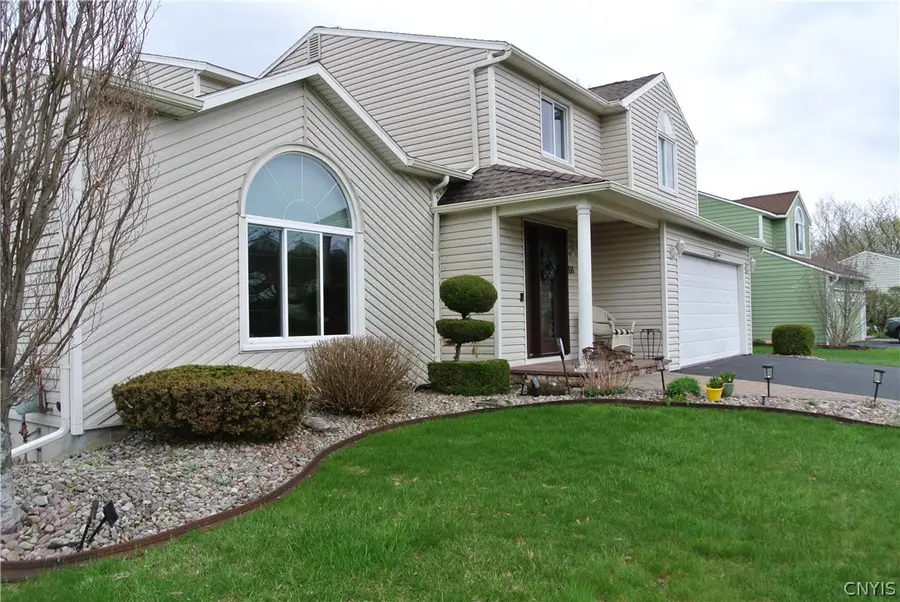 414 Mallard Drive, Camillus, NY 13031 - #3