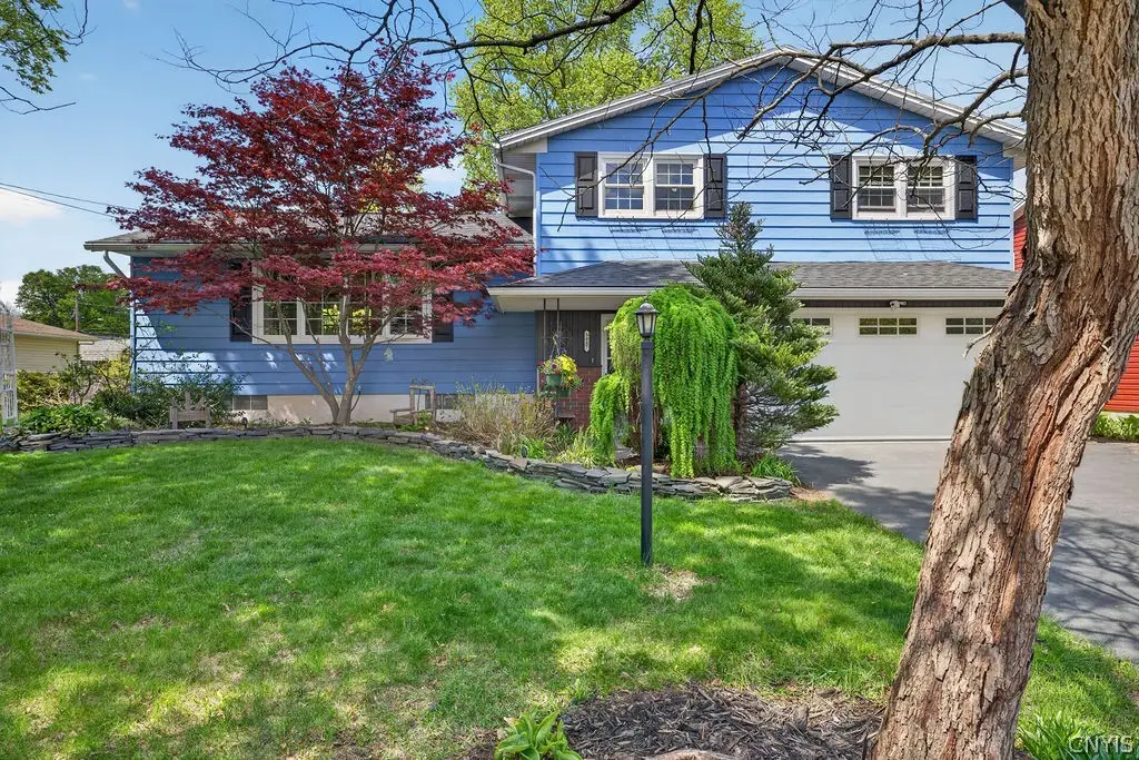 5087 Jennifer Drive, Syracuse, NY 13212 - #1