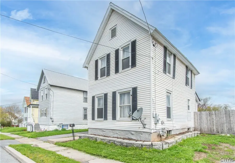308 W Hoard Street, Watertown, NY 13601 - #3