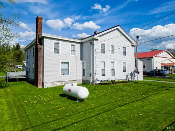 18 N Main St, Newport, NY 13406