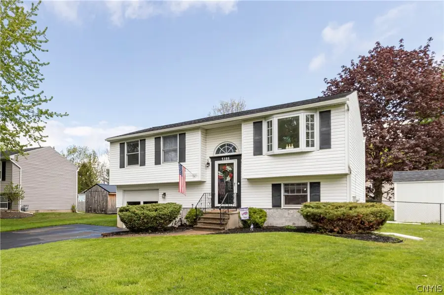 5386 Tourmaline Drive, Clay, NY 13041 - #2