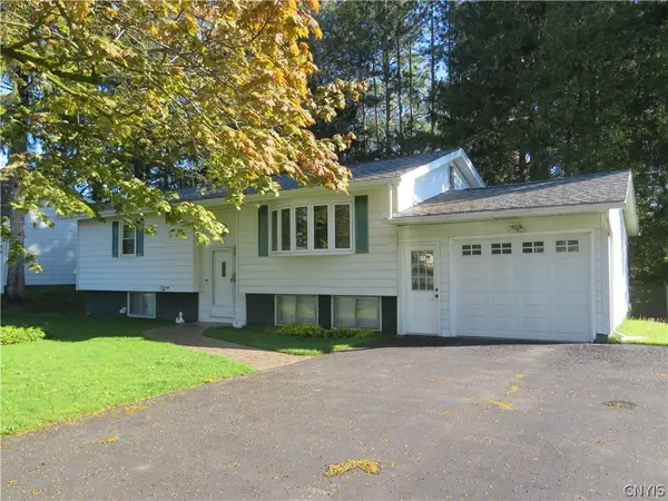 33 Perimeter Road, Whitesboro, NY 13492