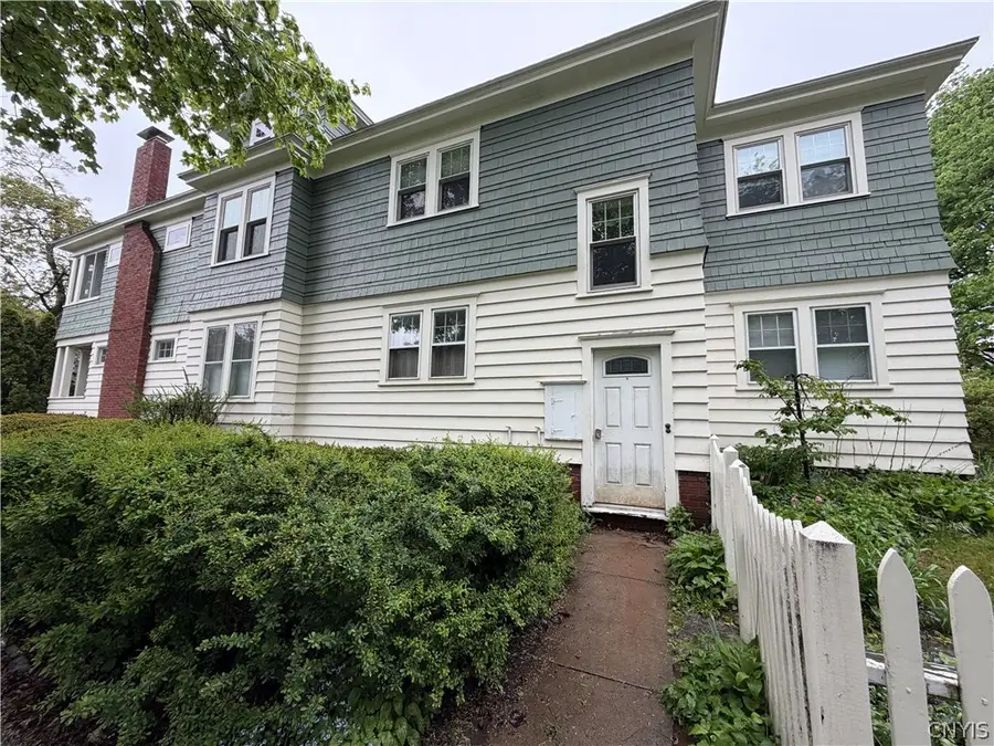 1300-1302 Oak Street, Syracuse, NY 13203 - #3