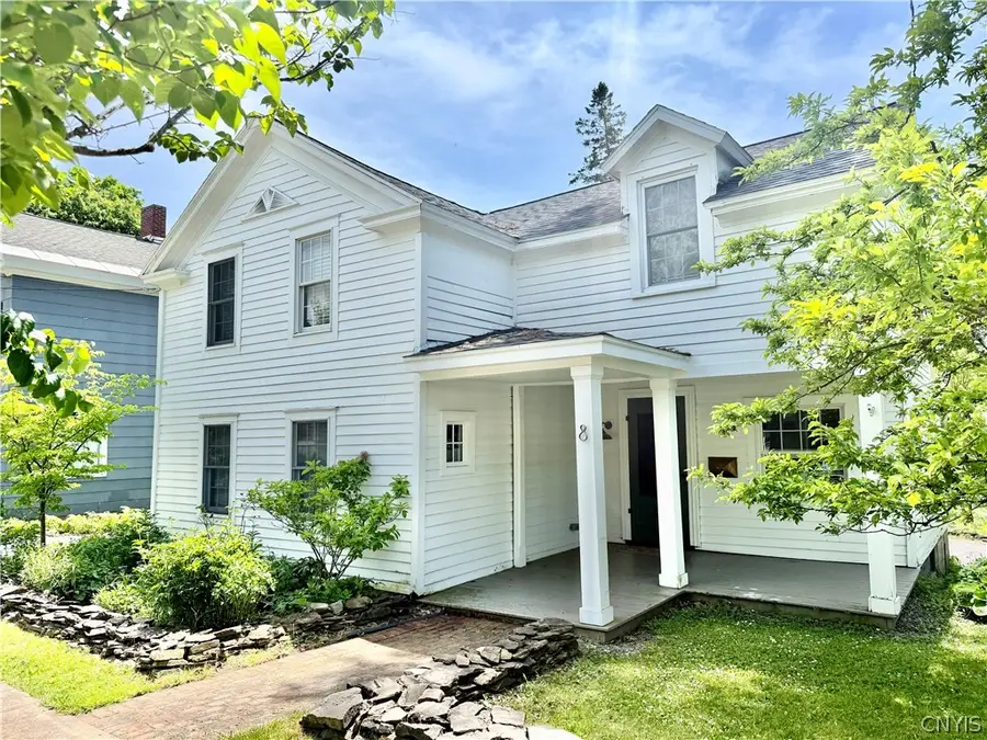 8 William Street, Cazenovia, NY 13035 - #2