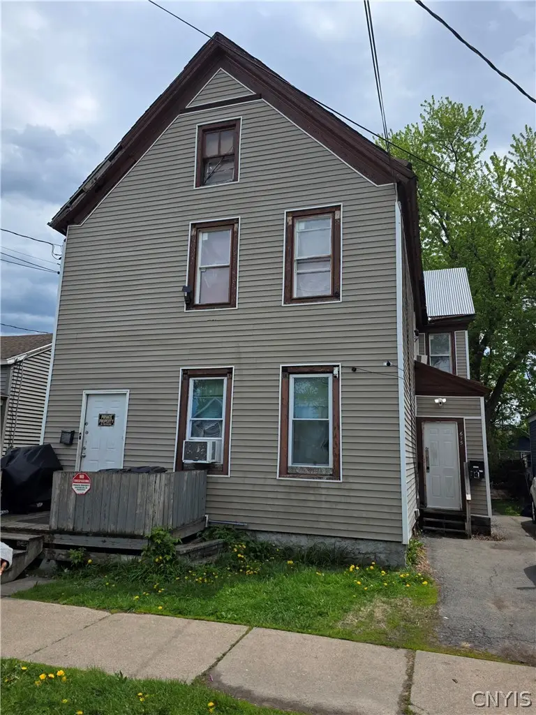 615 Saratoga Street, Utica, NY 13502 - #1