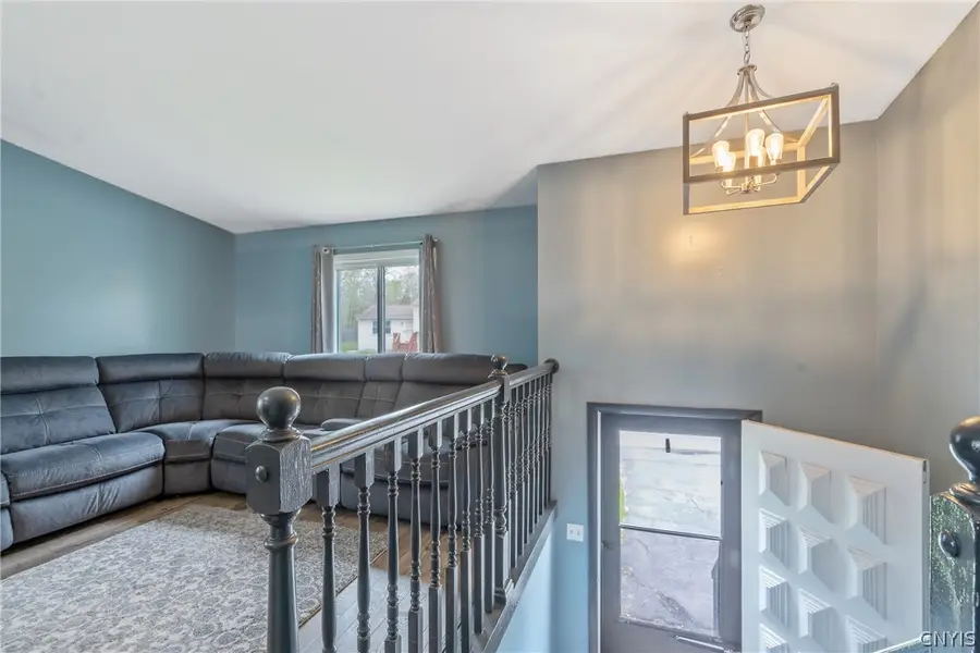 4187 Burningtree Road, Liverpool, NY 13090 - #3