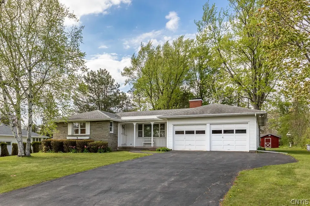 6521 Kermit Lane, East Syracuse, NY 13057 - #1