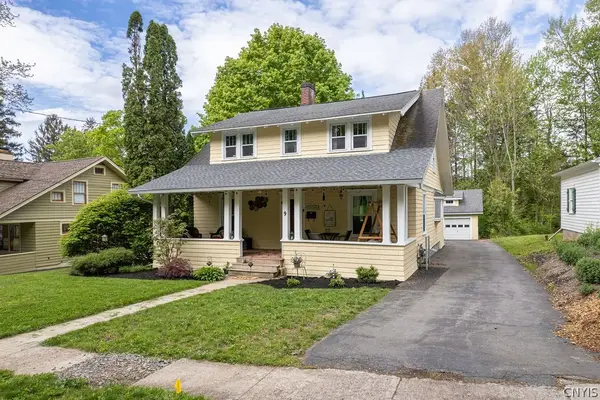 9 Sunset Terrace, Baldwinsville, NY 13027