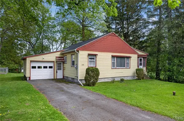 313 S Terry Road, Syracuse, NY 13219