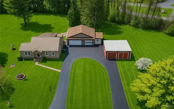 6255 S Mcdonald Road, Jordan, NY 13080