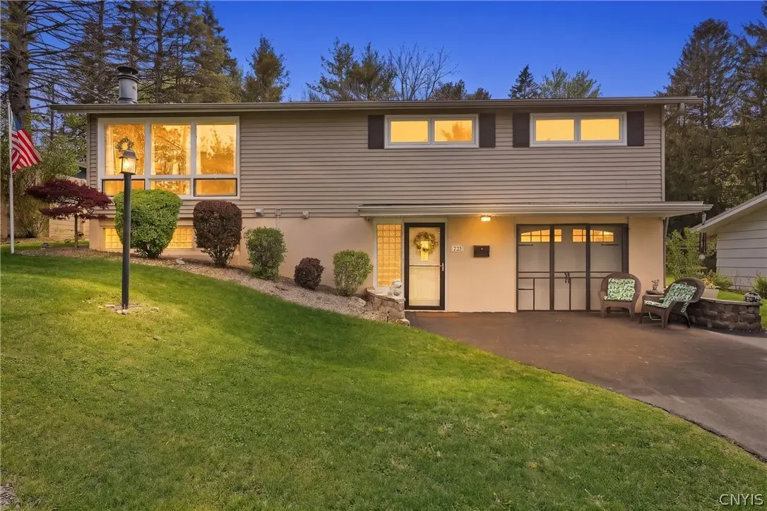 232 Wynnfield Drive, Syracuse, NY 13219 - #1