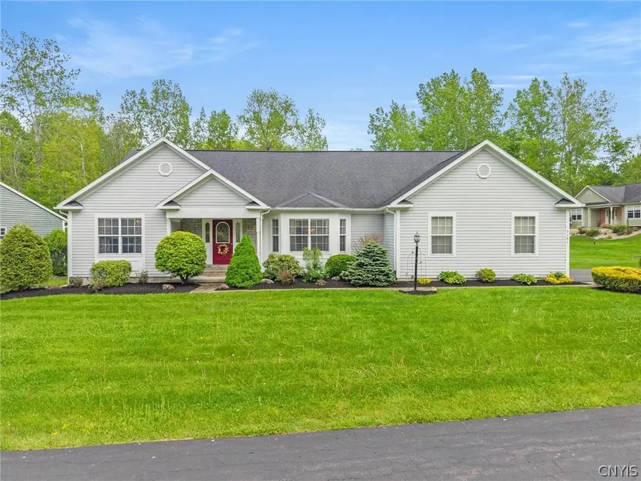 3161 Captiva Court, Baldwinsville, NY 13027 - #3