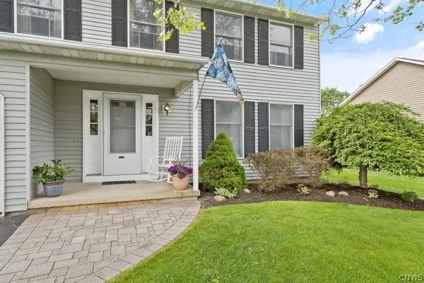 7203 Kendall Drive E, East Syracuse, NY 13057 - #3