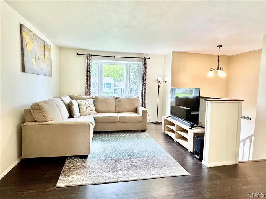 8142 Scotia Lane, Liverpool, NY 13090 - #2
