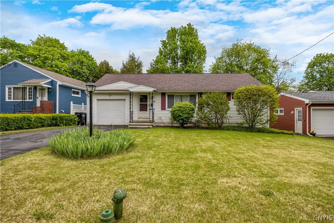 208 Harding Place, Syracuse, NY 13205 - #1