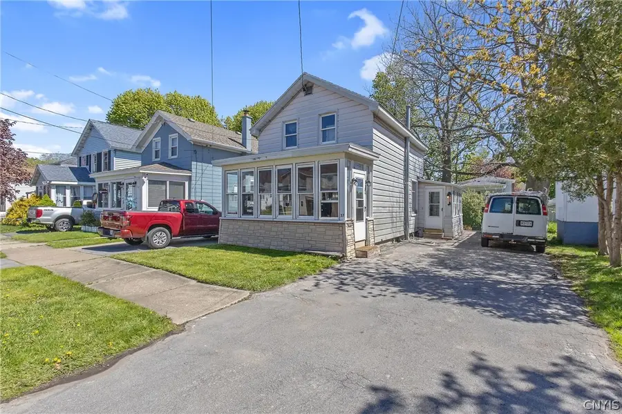 37 E 5th Street, Oswego, NY 13126 - #2