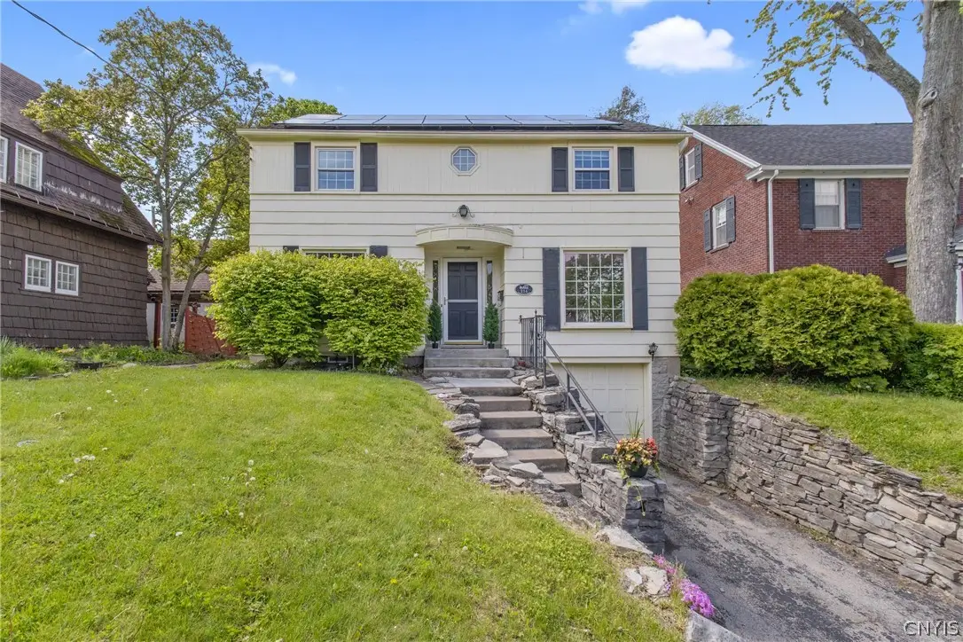 216 Strathmore Drive, Syracuse, NY 13207 - #1