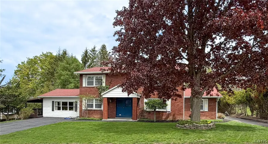 5 Chestnut Road, New Hartford, NY 13413 - #2