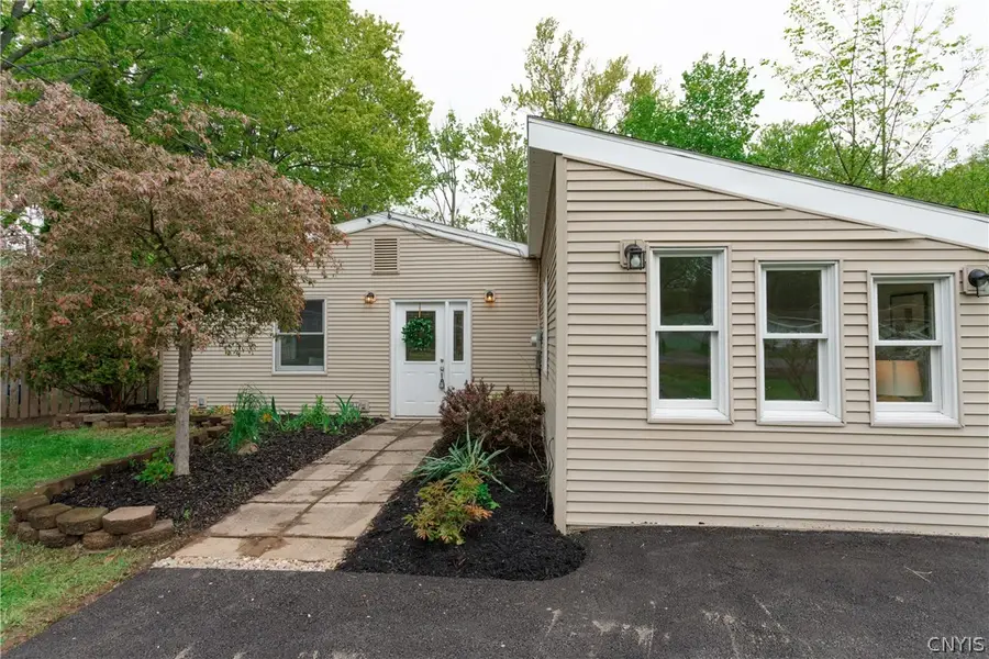 3101 Hope Place, Baldwinsville, NY 13027 - #2