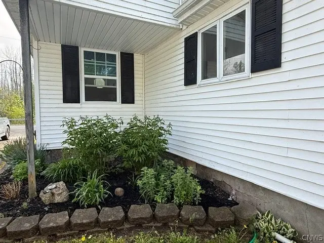 1301 N Lake Street, Oneida, NY 13421 - #2