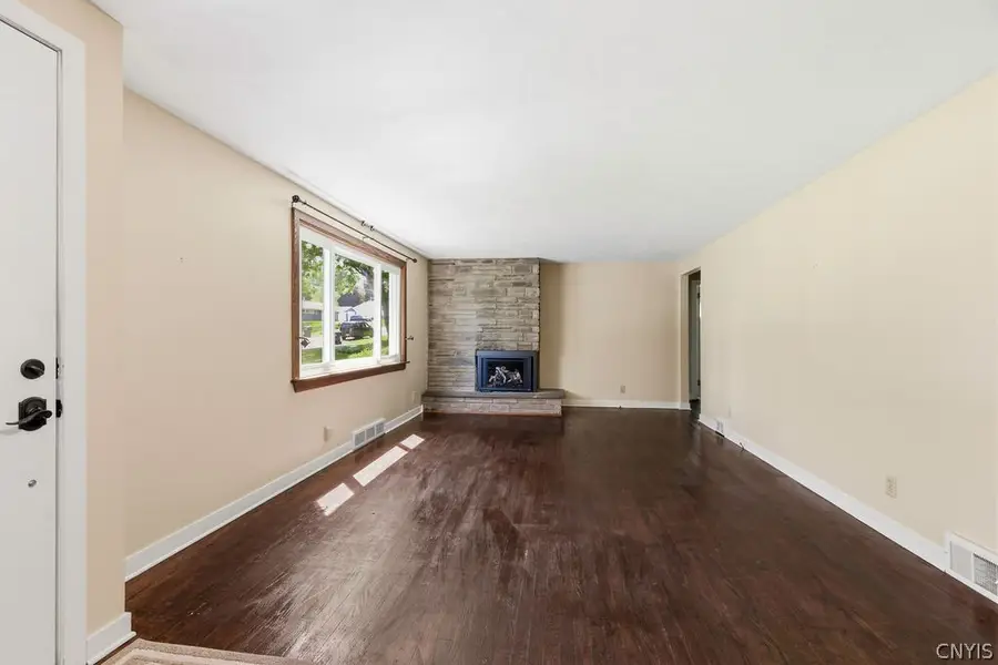 43 Richlee Drive, Camillus, NY 13031 - #3