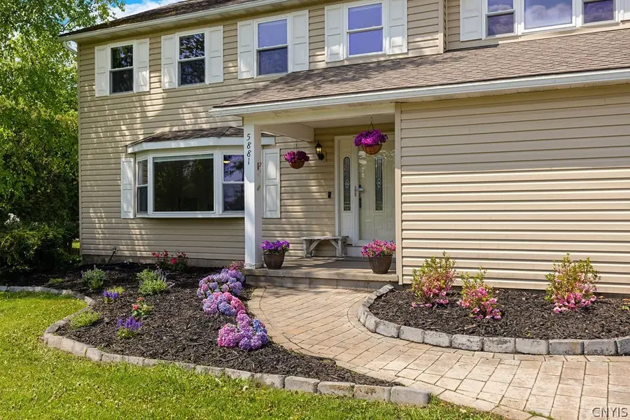 5881 Fieldstone Drive, Cazenovia, NY 13035 - #3