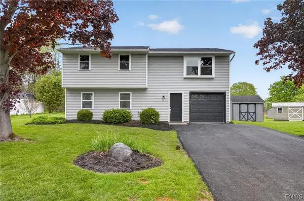 3728 Pendulum, Baldwinsville, NY 13027