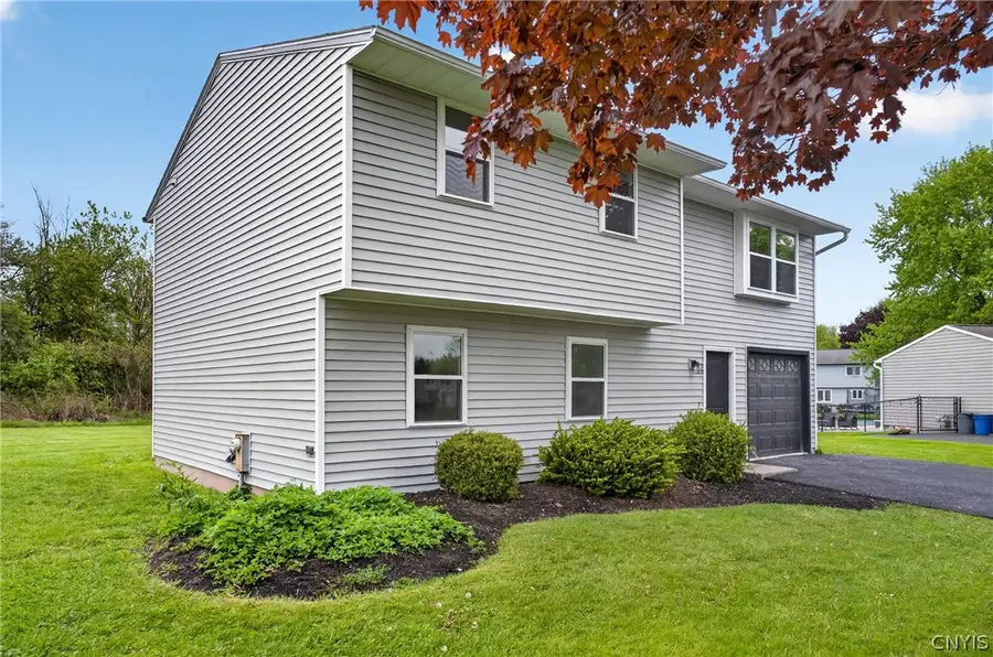 3728 Pendulum, Baldwinsville, NY 13027 - #3