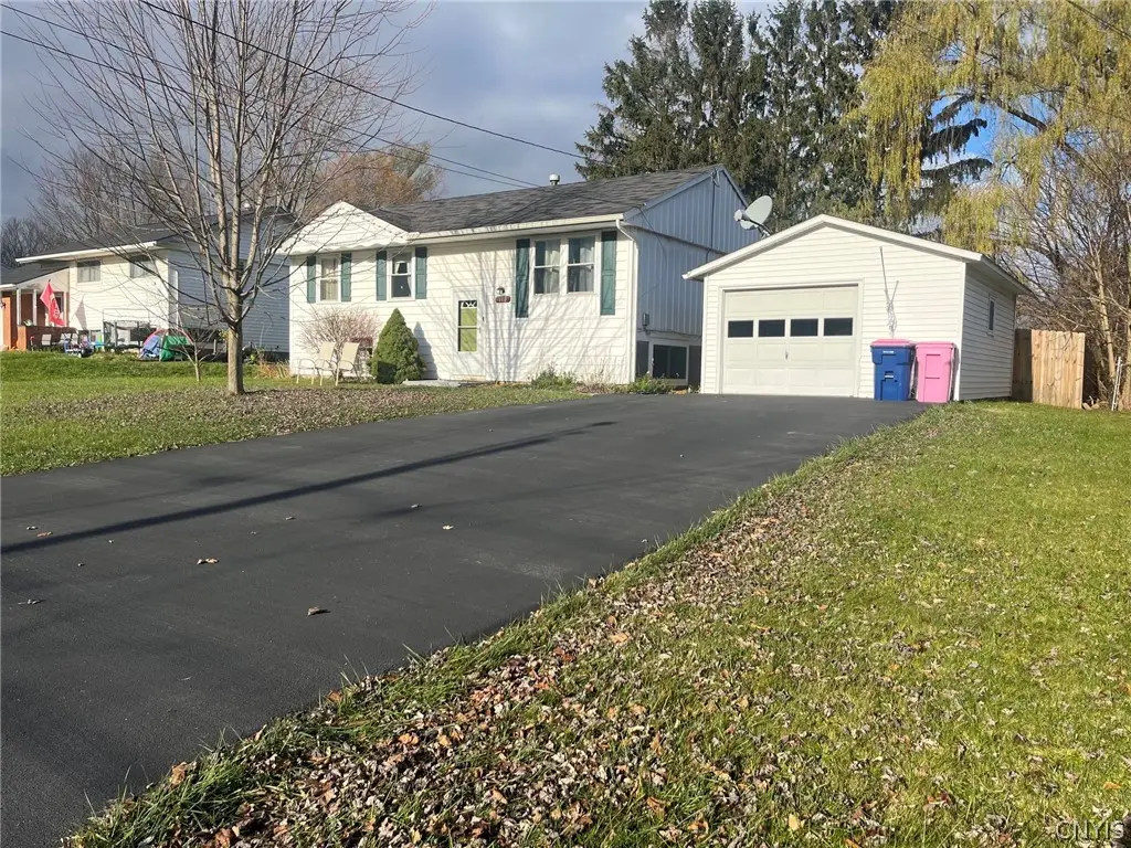 110 Cedarwood Boulevard, Baldwinsville, NY 13027 - #1