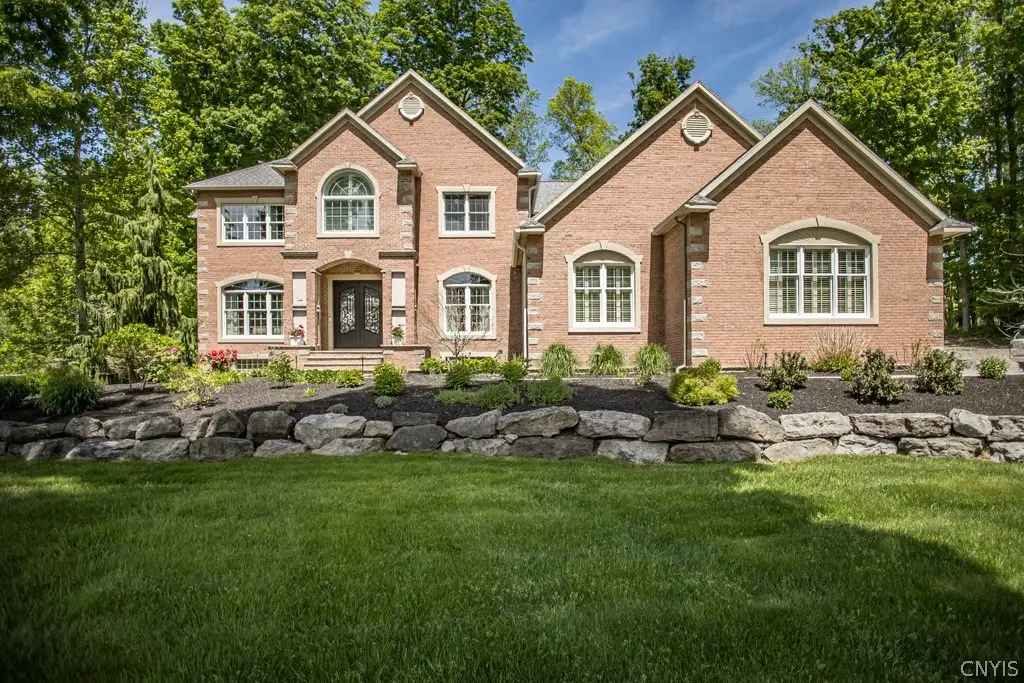 8267 Ashington Drive, Baldwinsville, NY 13027 - #1