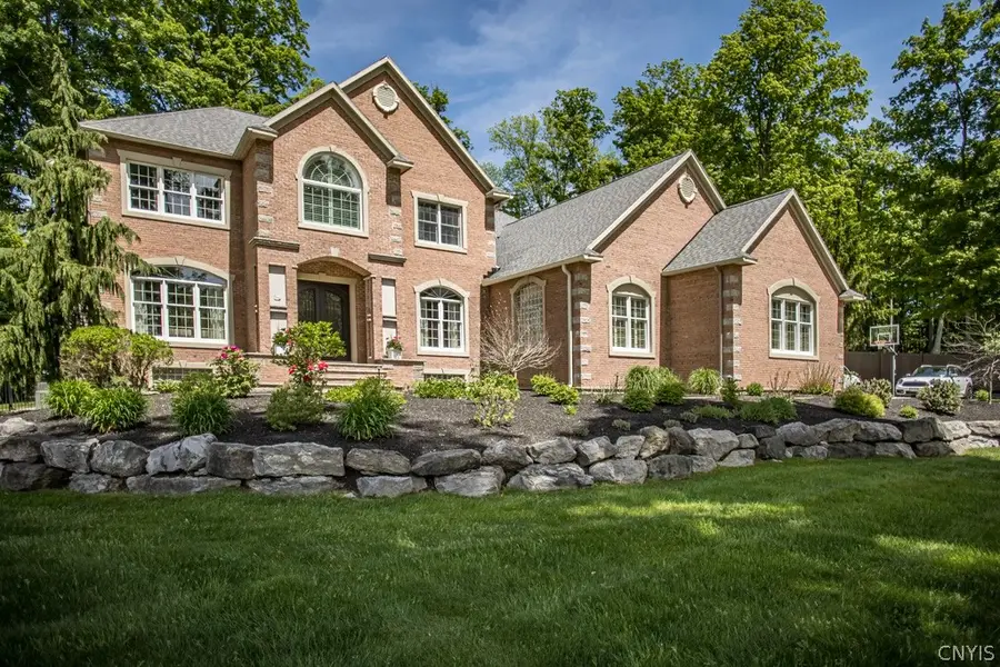 8267 Ashington Drive, Baldwinsville, NY 13027 - #2