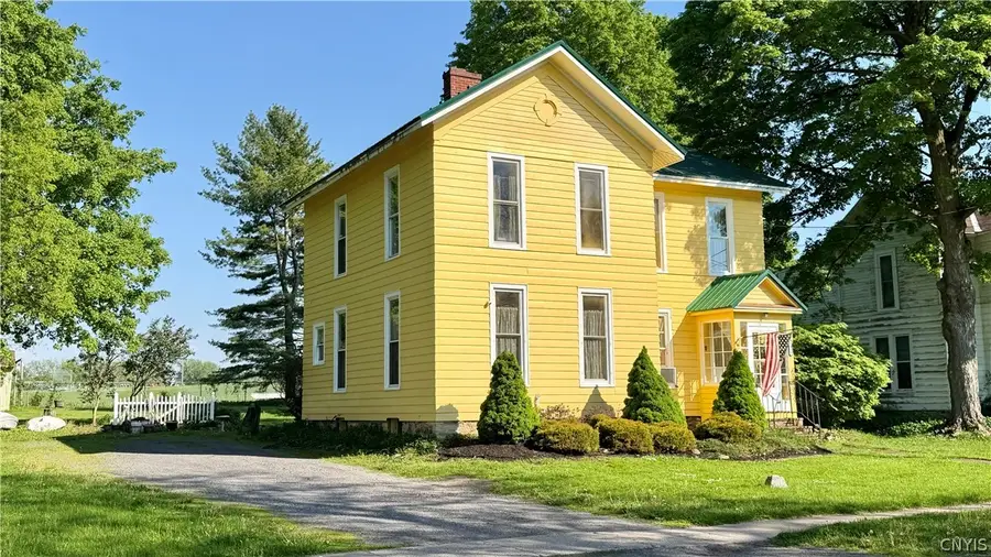 9006 Jackson St, Weedsport, NY 13166 - #2