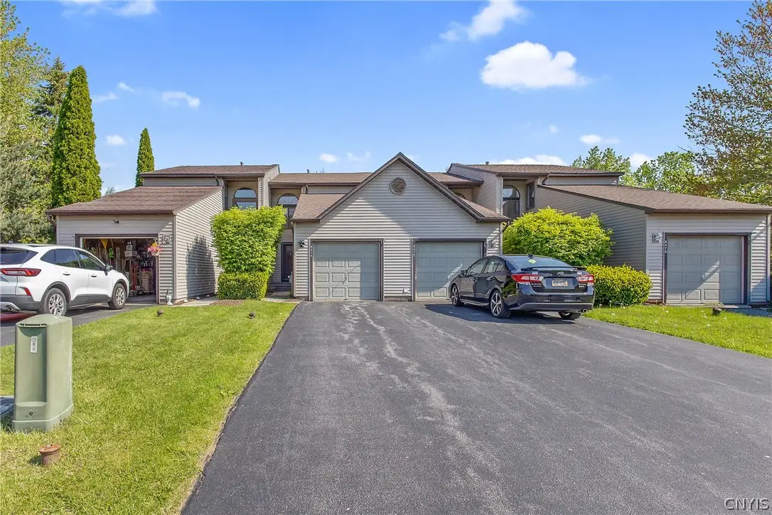 8474 Bubbling Springs Drive, Baldwinsville, NY 13027 - #1
