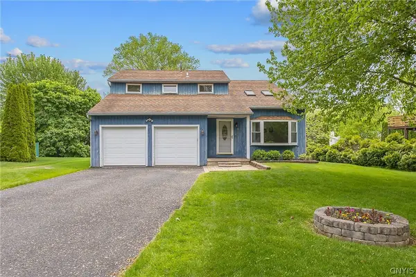 14 Braeside Road, Baldwinsville, NY 13027
