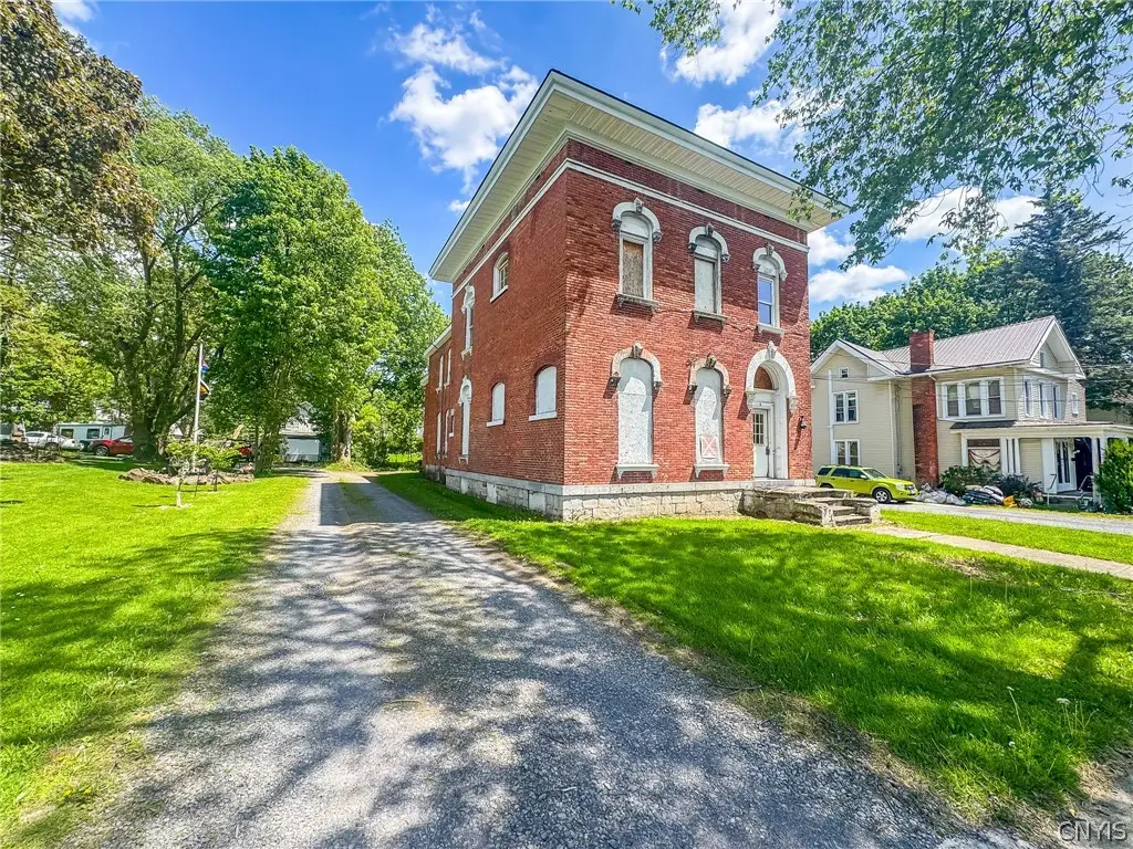 10 Nelson Street, Auburn, NY 13021 - #1