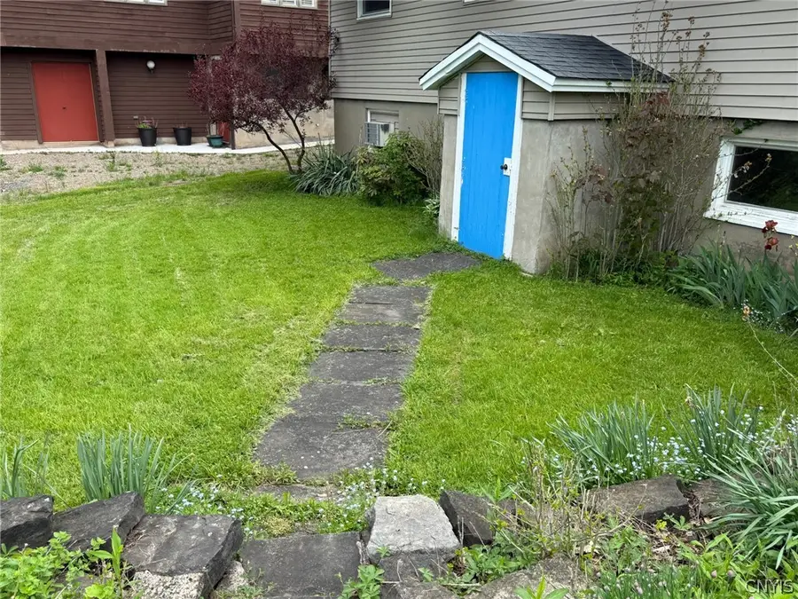 327 N Peterboro Street, Canastota, NY 13032 - #3