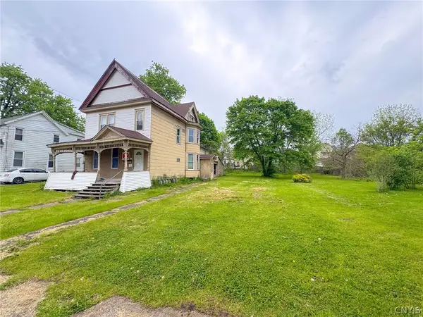 18 Baker Avenue, Auburn, NY 13021
