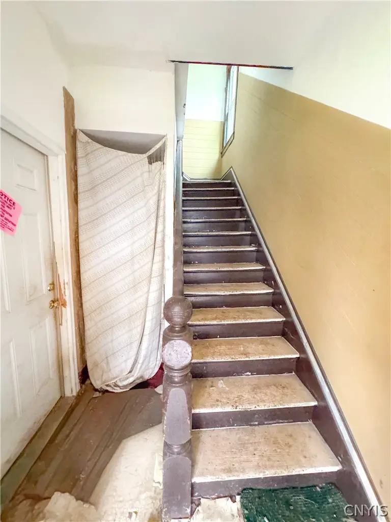 18 Baker Avenue, Auburn, NY 13021 - #3