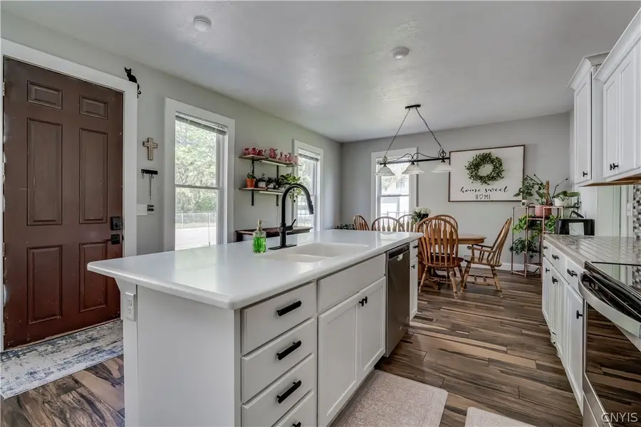 21 Antwerp Street, Philadelphia, NY 13673 - #3