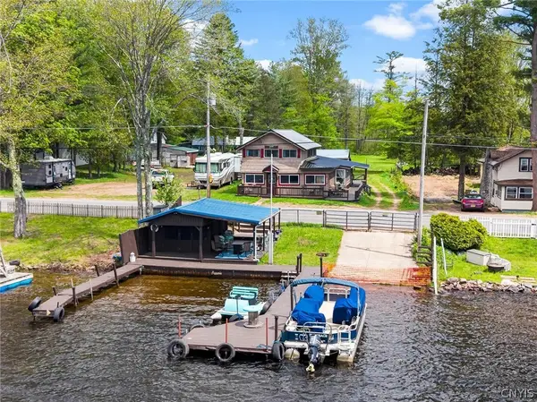 1392 County Route 17, Bernhards Bay, NY 13028