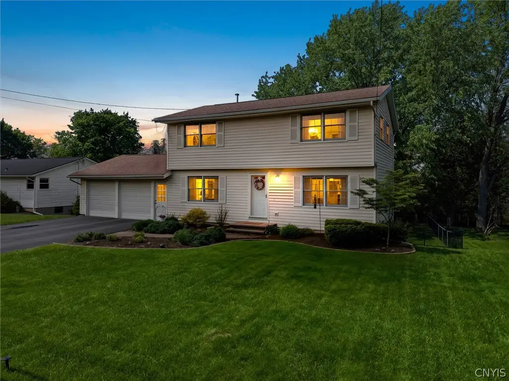 41 Elm Hill, Camillus, NY 13031 - #1